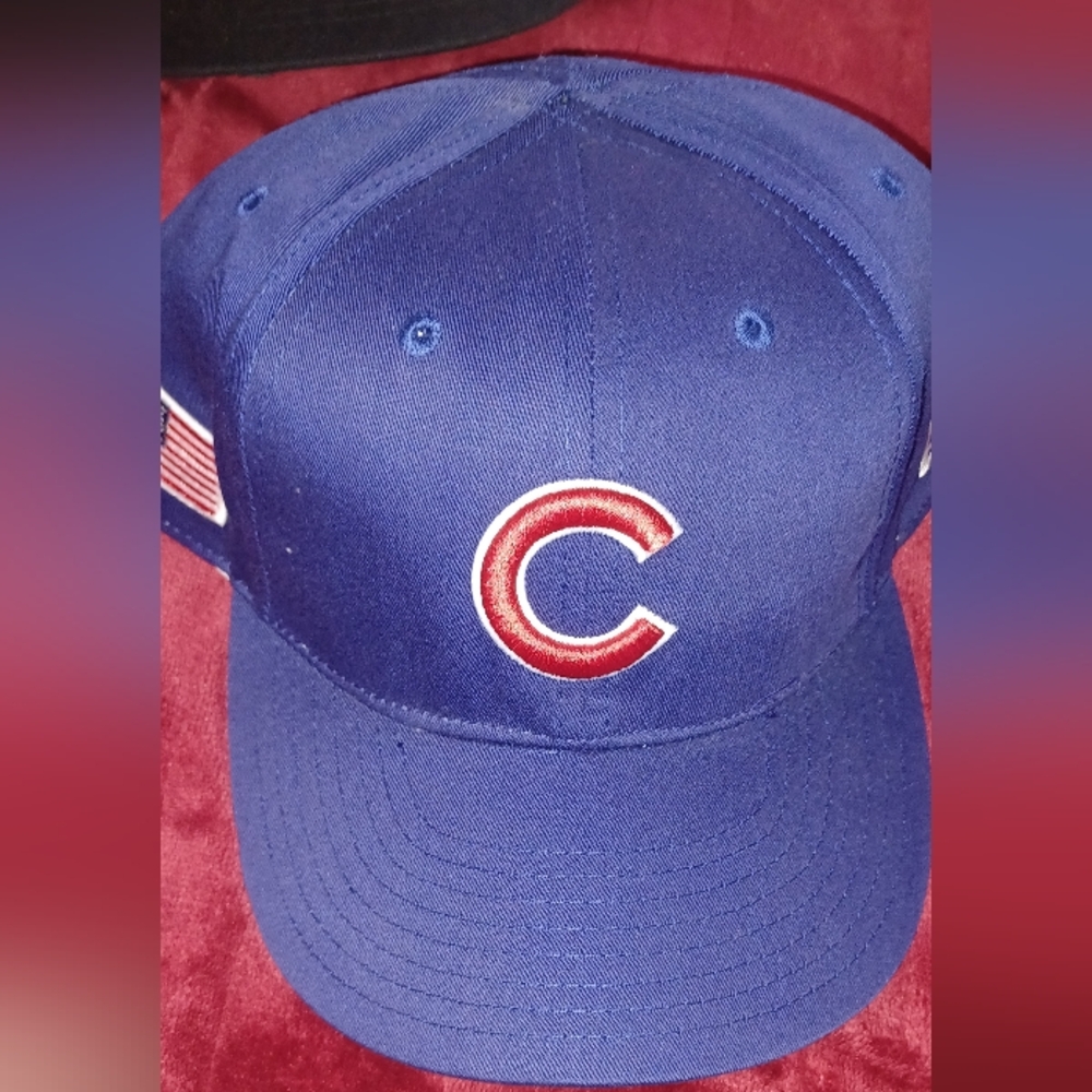 New Chicago Cubs Blue MLB Cap with Red 'C' Logo